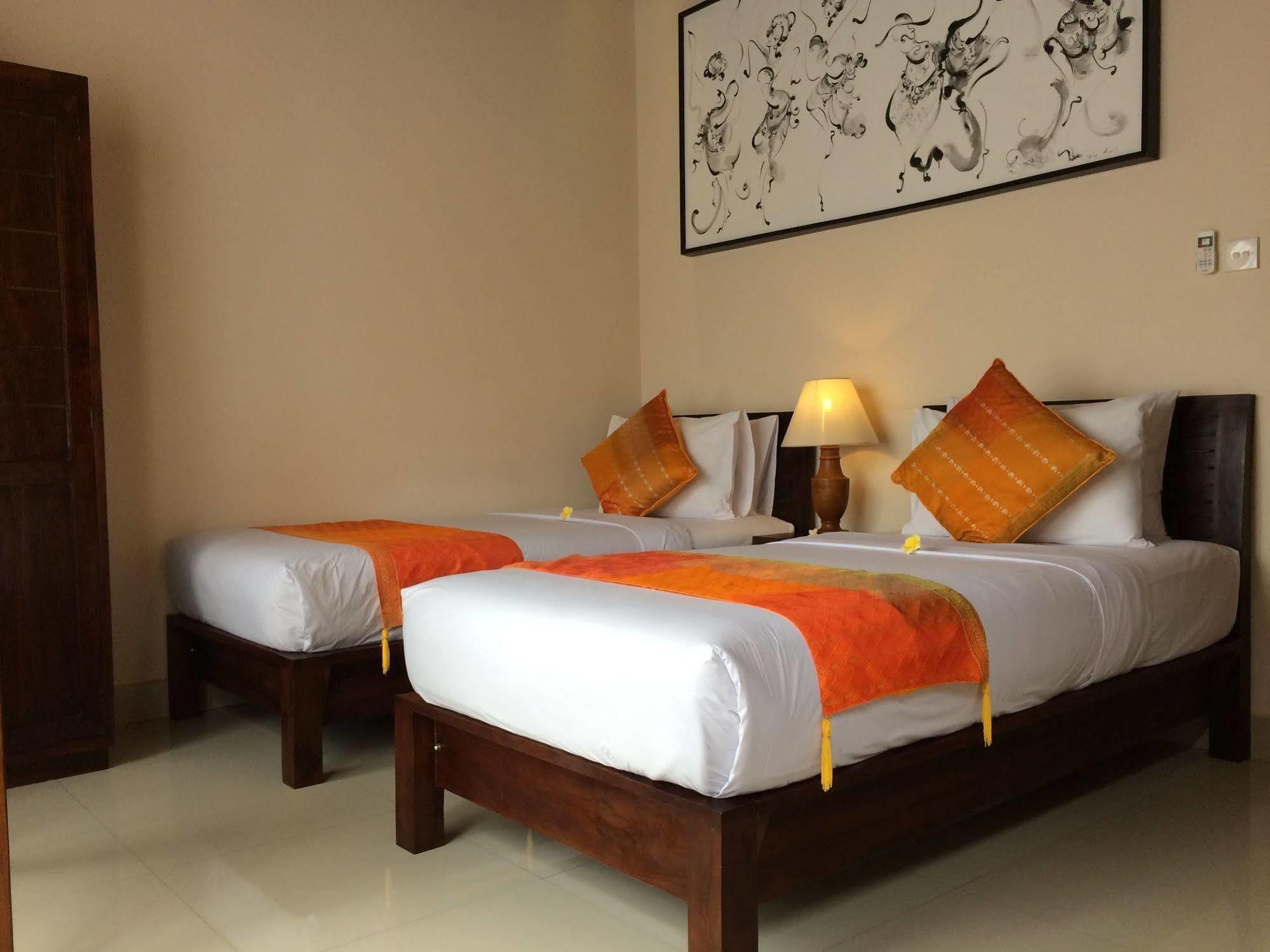 Uma Dewi Guest House Ubud Esterno foto