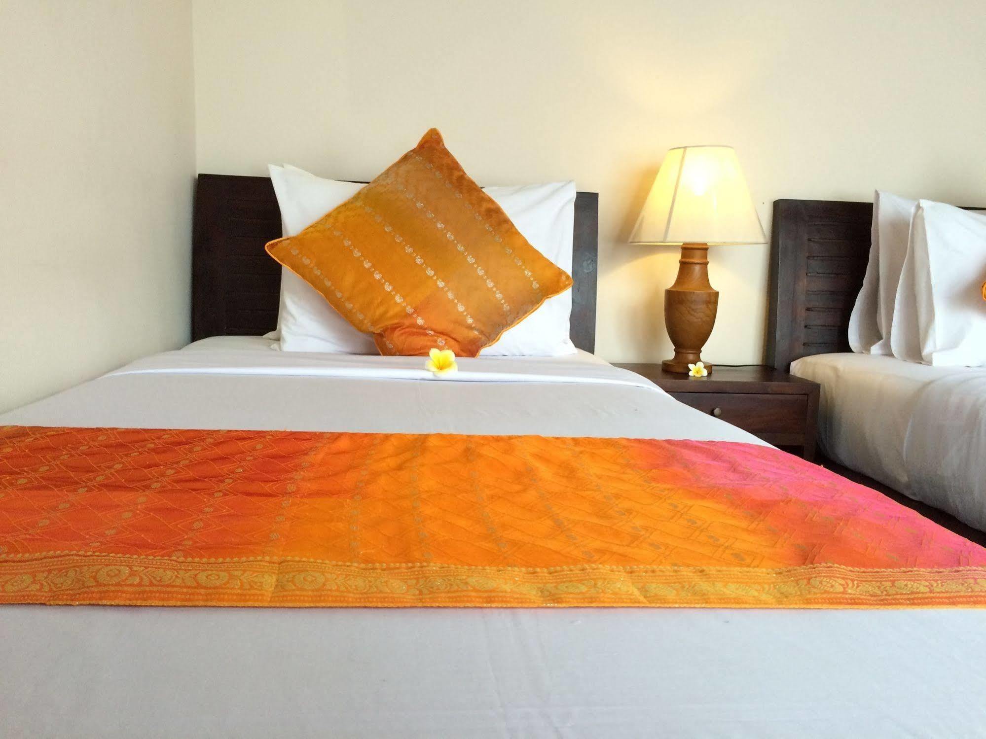 Uma Dewi Guest House Ubud Esterno foto