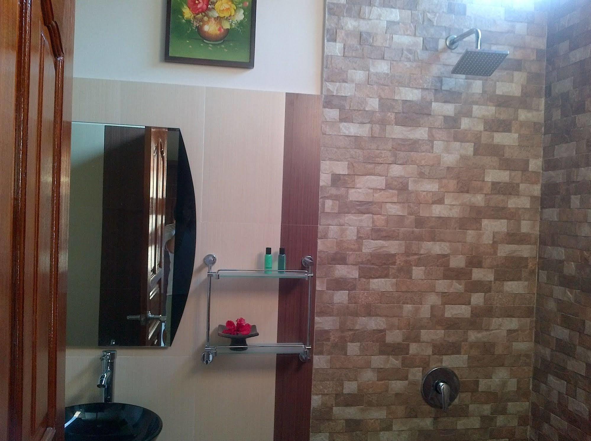 Uma Dewi Guest House Ubud Esterno foto