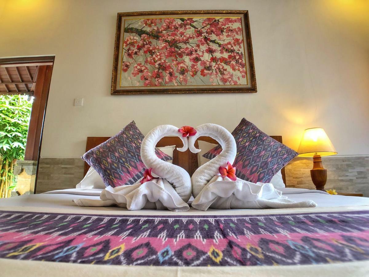 Uma Dewi Guest House Ubud Esterno foto