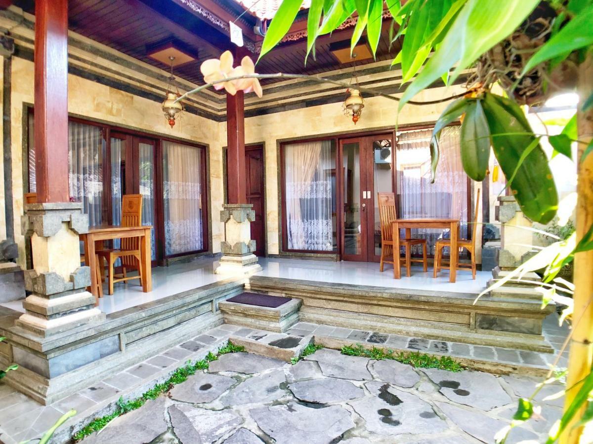 Uma Dewi Guest House Ubud Esterno foto